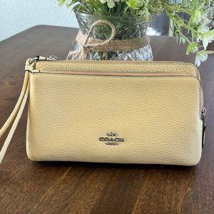 Coach Double Zip Wallet - Vanilla Pebble Leather - C5610 - Phone Wristlet
